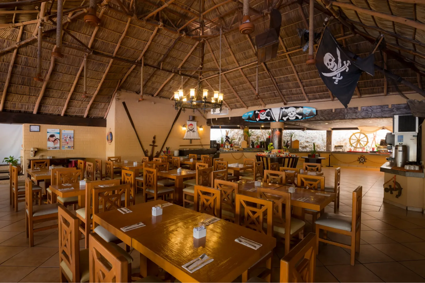 Delicious dishes & drinks
at our Taverns